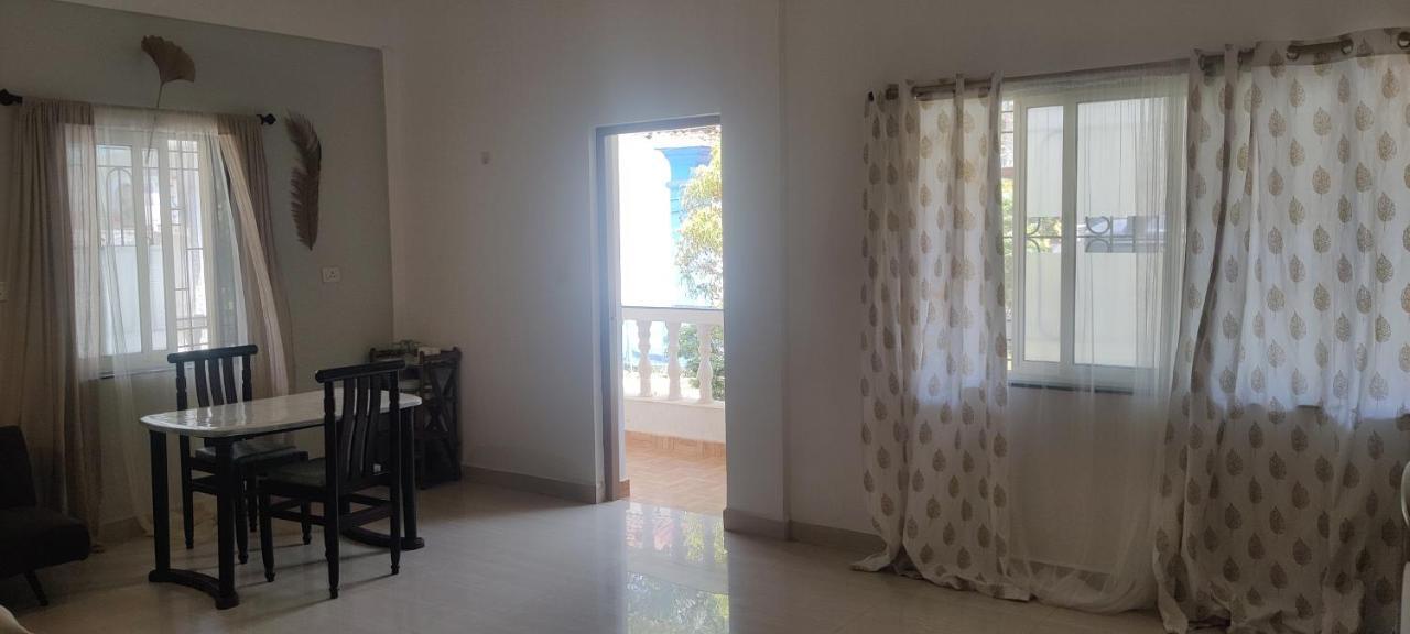 J-House, Spacious Apartments With Balconies, Thalassa 1Min Away Siolim Eksteriør bilde