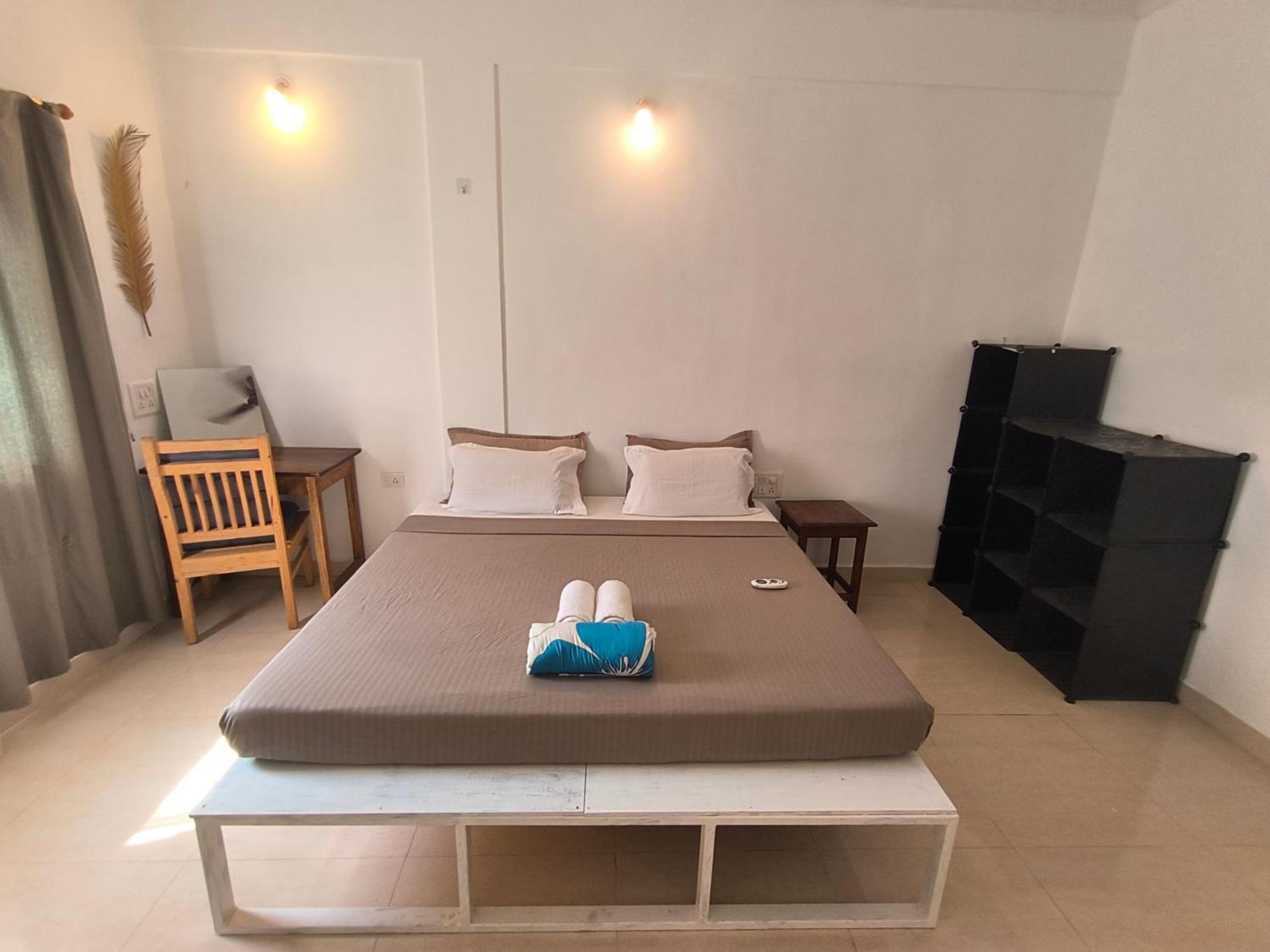 J-House, Spacious Apartments With Balconies, Thalassa 1Min Away Siolim Eksteriør bilde