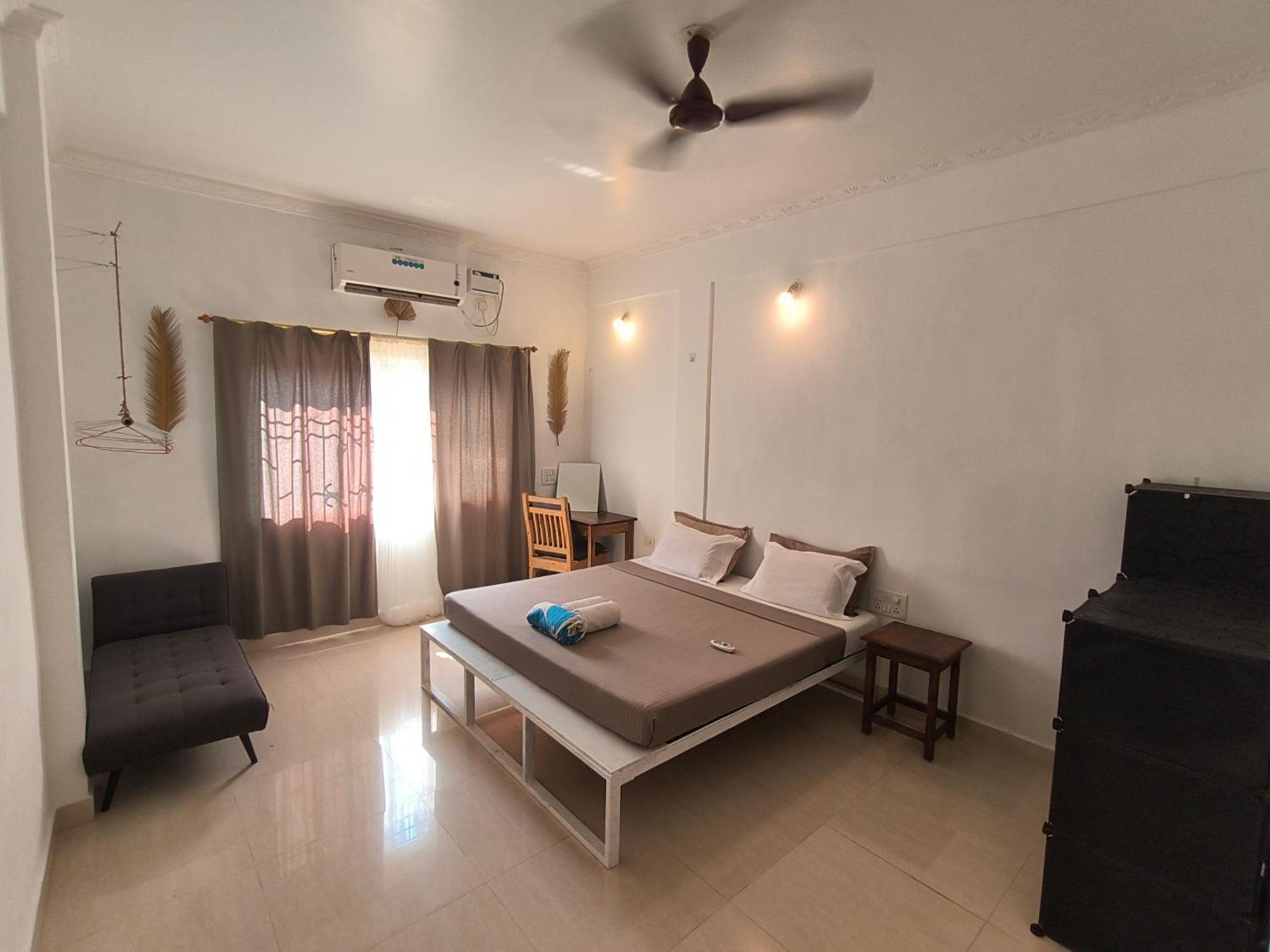 J-House, Spacious Apartments With Balconies, Thalassa 1Min Away Siolim Eksteriør bilde